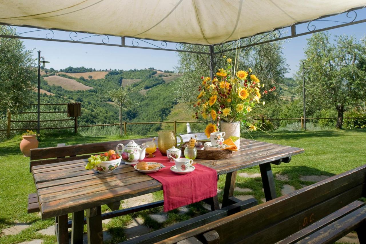 Agriturismo Le Dolci Colline Valfabbrica المظهر الخارجي الصورة