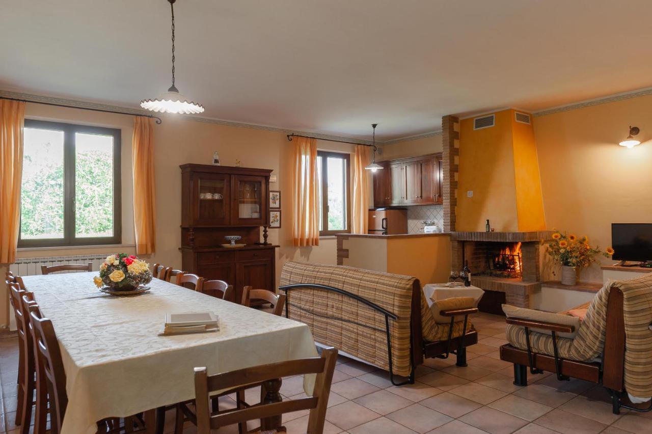 Agriturismo Le Dolci Colline Valfabbrica المظهر الخارجي الصورة
