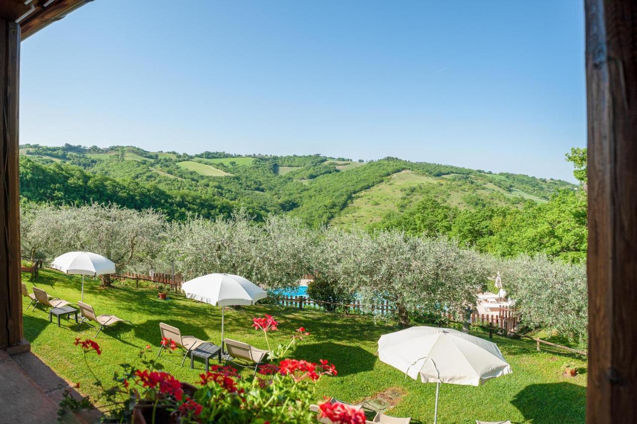 Agriturismo Le Dolci Colline Valfabbrica المظهر الخارجي الصورة